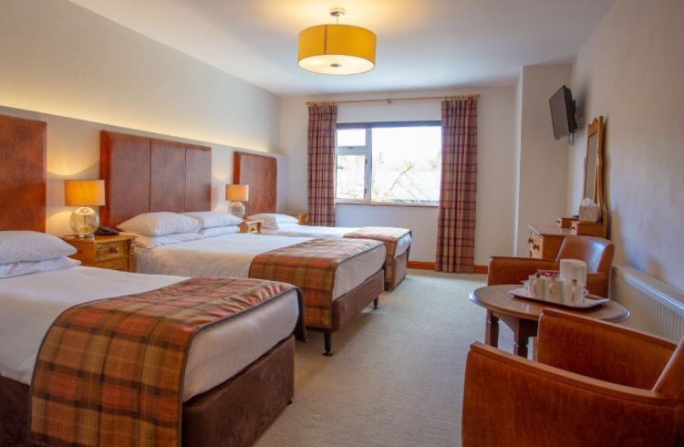 Lydons Lodge Hotel Конг Экстерьер фото